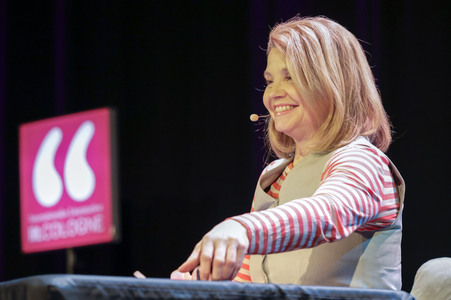 Annette Frier und Maren Kroymann auf der lit.Cologne 2025 in Kö