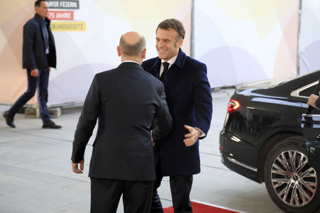 Empfang des Staatspräsidenten der Französischen Republik in Berlin