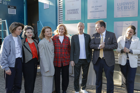 Ehrung zu 20 Jahre lit.Cologne-Lesungen am Tanzbrunnen in Köln