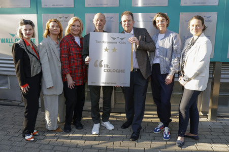 Ehrung zu 20 Jahre lit.Cologne-Lesungen am Tanzbrunnen in Köln