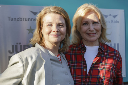 Ehrung zu 20 Jahre lit.Cologne-Lesungen am Tanzbrunnen in Köln