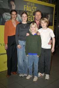 Filmpremiere 'Mit der Faust in die Welt schlagen' in Berlin