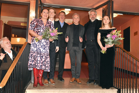 Theaterpremiere 'Kardinalfehler' in München