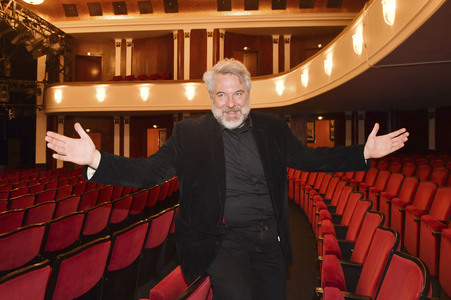 Theaterpremiere 'Kardinalfehler' in München