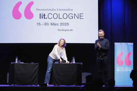 Annette Frier und Michael Kessler auf der lit.Cologne 2025 in Köln