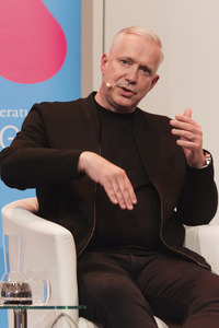 Alexander Herrmann und Miguel Calero auf der lit.Cologne 2025 in Köln