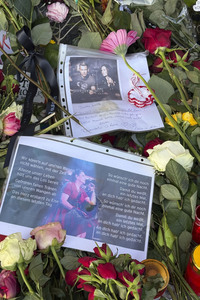 Gedenken an AnNa R. am Theater des Westens in Berlin