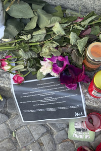 Gedenken an AnNa R. am Theater des Westens in Berlin