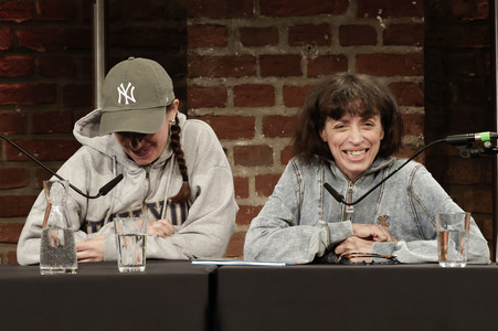 Anna Thalbach und Nellie Thalbach auf der lit.kid.Cologne 2025 in Köln