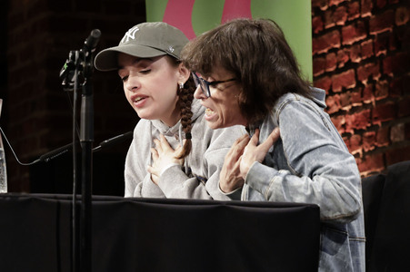 Anna Thalbach und Nellie Thalbach auf der lit.kid.Cologne 2025 in Köln