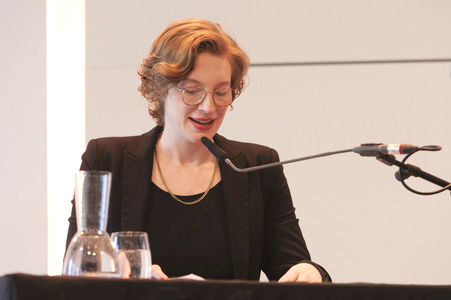 Luise Wolfram und Jasna Fritzi Bauer auf der lit.Cologne 2025 in Köln