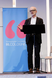 Devid Striesow und Paul Ingendaay  auf der lit.Cologne 2025 in Köln