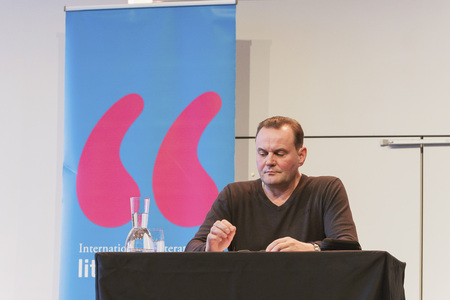 Devid Striesow und Paul Ingendaay  auf der lit.Cologne 2025 in Köln