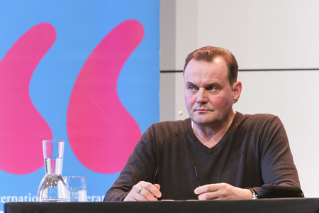 Devid Striesow und Paul Ingendaay  auf der lit.Cologne 2025 in Köln