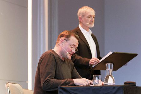 Devid Striesow und Paul Ingendaay  auf der lit.Cologne 2025 in Köln