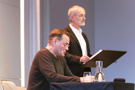 Devid Striesow und Paul Ingendaay  auf der lit.Cologne 2025 in Köln