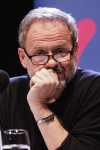 Samuel Finzi, Nina Kunzendorf und Jakob Hein auf der lit.Cologne 2025 in Köln