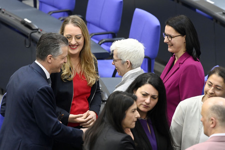 Konstituierende Sitzung des 21. Deutschen Bundestages in Berlin