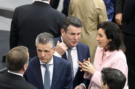 Konstituierende Sitzung des 21. Deutschen Bundestages in Berlin