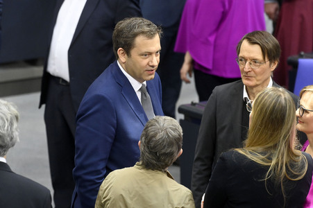 Konstituierende Sitzung des 21. Deutschen Bundestages in Berlin