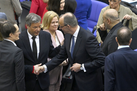 Konstituierende Sitzung des 21. Deutschen Bundestages in Berlin