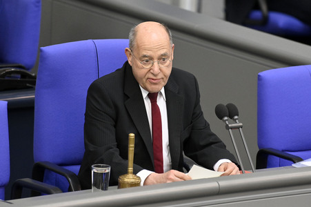 Konstituierende Sitzung des 21. Deutschen Bundestages in Berlin