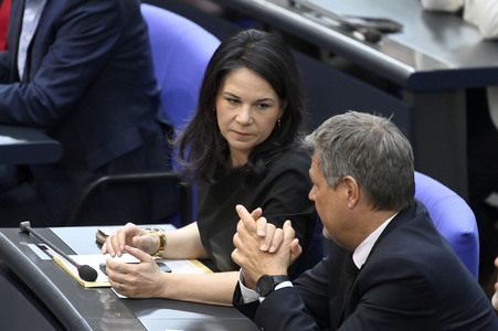 Konstituierende Sitzung des 21. Deutschen Bundestages in Berlin