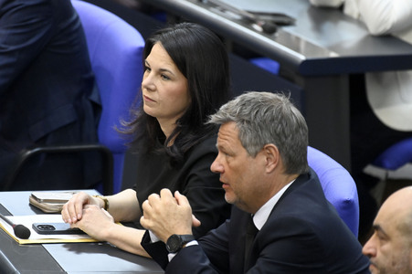 Konstituierende Sitzung des 21. Deutschen Bundestages in Berlin