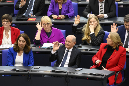 Konstituierende Sitzung des 21. Deutschen Bundestages in Berlin