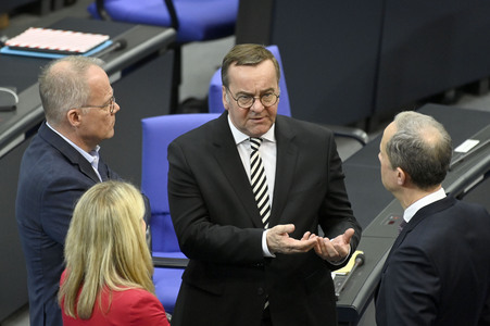 Konstituierende Sitzung des 21. Deutschen Bundestages in Berlin