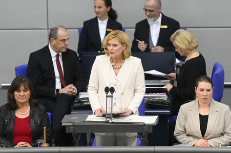 Konstituierende Sitzung des 21. Deutschen Bundestages in Berlin