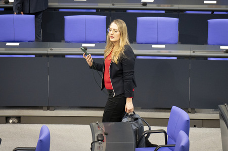 Konstituierende Sitzung des 21. Deutschen Bundestages in Berlin