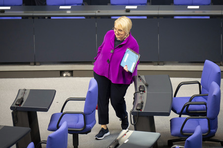 Konstituierende Sitzung des 21. Deutschen Bundestages in Berlin