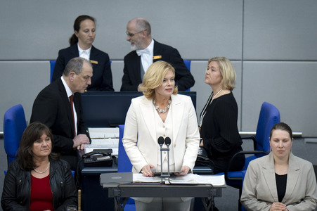 Konstituierende Sitzung des 21. Deutschen Bundestages in Berlin