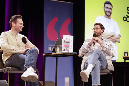 Fabian Köster und Jonas Hector auf der lit.Cologne 2025 in Köln