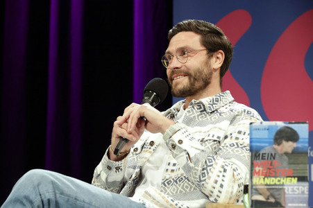 Fabian Köster und Jonas Hector auf der lit.Cologne 2025 in Köln