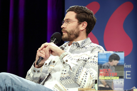 Fabian Köster und Jonas Hector auf der lit.Cologne 2025 in Köln