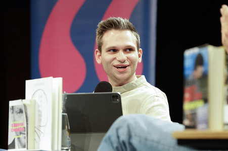 Fabian Köster und Jonas Hector auf der lit.Cologne 2025 in Köln