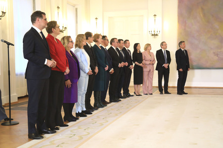 Entlassung der Bundesregierung durch den Bundespräsidenten in Berlin