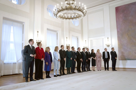 Entlassung der Bundesregierung durch den Bundespräsidenten in Berlin