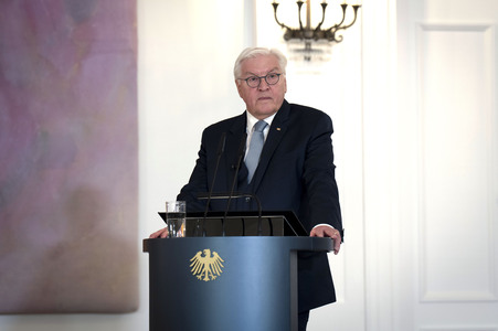 Entlassung der Bundesregierung durch den Bundespräsidenten in Berlin