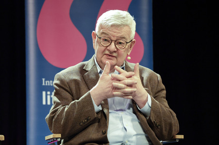 Joschka Fischer auf der lit.Cologne 2025 in Köln