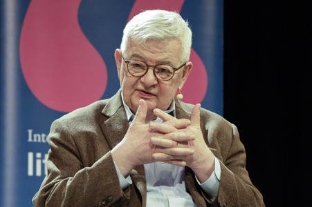 Joschka Fischer auf der lit.Cologne 2025 in Köln