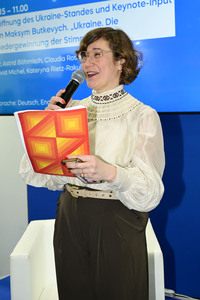 Claudia Roth auf der Leipziger Buchmesse 2025