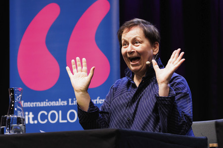 Anne Enright und Anna Schudt auf der lit.Cologne 2025 in Köln