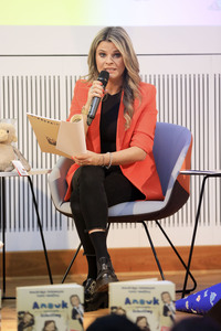 Hendrikje Balsmeyer auf der Leipziger Buchmesse 2025