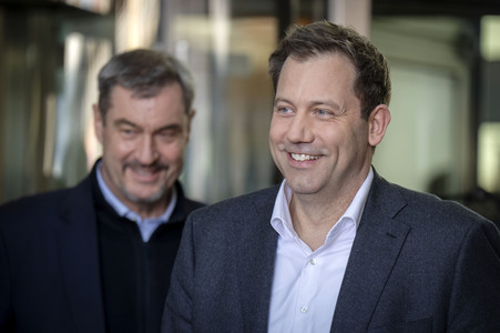 Gemeinsames Auftaktstatement der Parteivorsitzenden von CDU, CSU und SPD zur Bildung einer neuen Regierungskoalition in Berlin