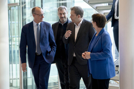 Gemeinsames Auftaktstatement der Parteivorsitzenden von CDU, CSU und SPD zur Bildung einer neuen Regierungskoalition in Berlin