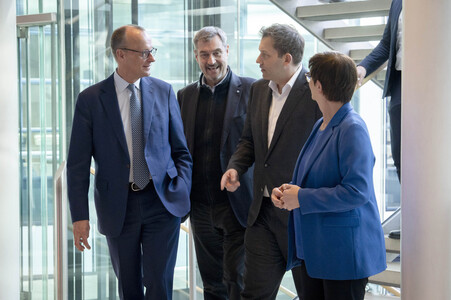 Gemeinsames Auftaktstatement der Parteivorsitzenden von CDU, CSU und SPD zur Bildung einer neuen Regierungskoalition in Berlin