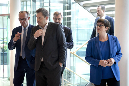 Gemeinsames Auftaktstatement der Parteivorsitzenden von CDU, CSU und SPD zur Bildung einer neuen Regierungskoalition in Berlin